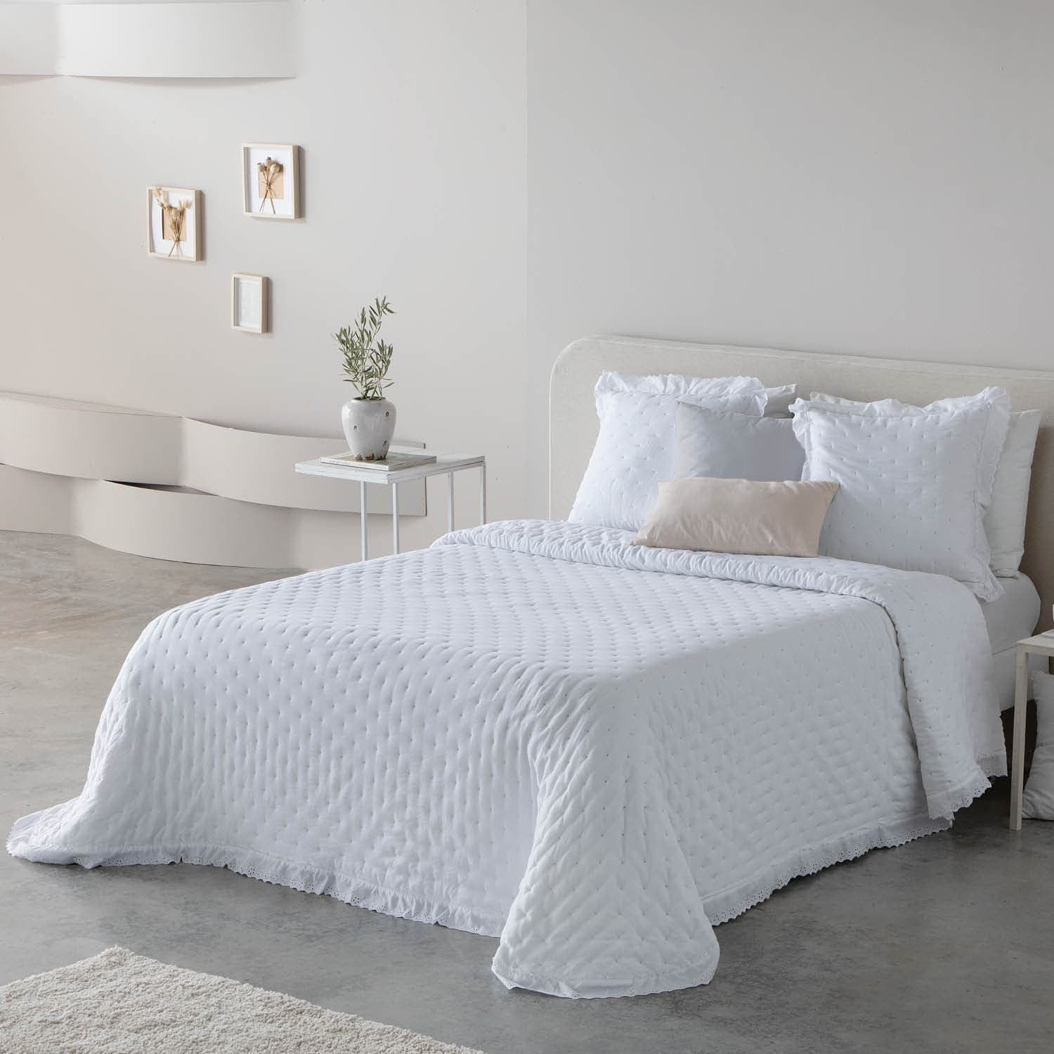 Bouti Adelia - Imagen 3